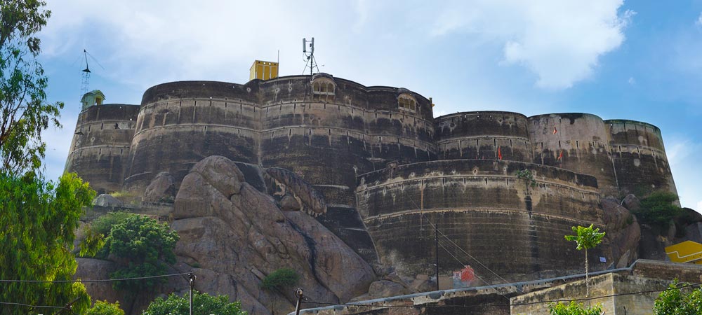 Laxmangarh Fort Mandawa Tour